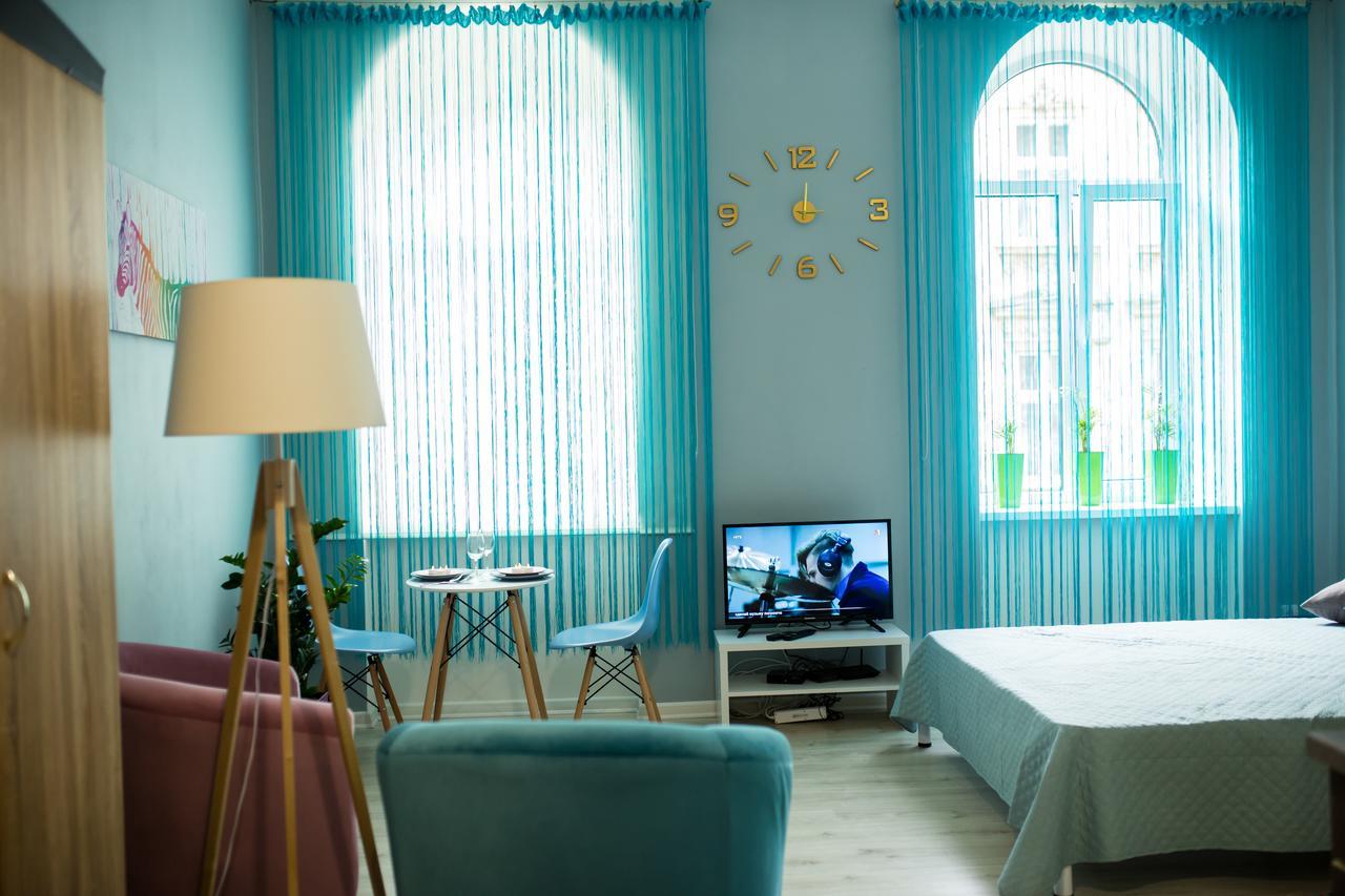 Romantic Apartment In The Center Of Old Львов Экстерьер фото