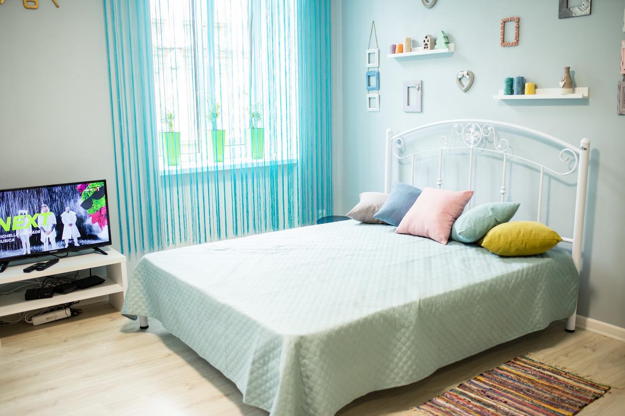 Romantic Apartment In The Center Of Old Львов Экстерьер фото