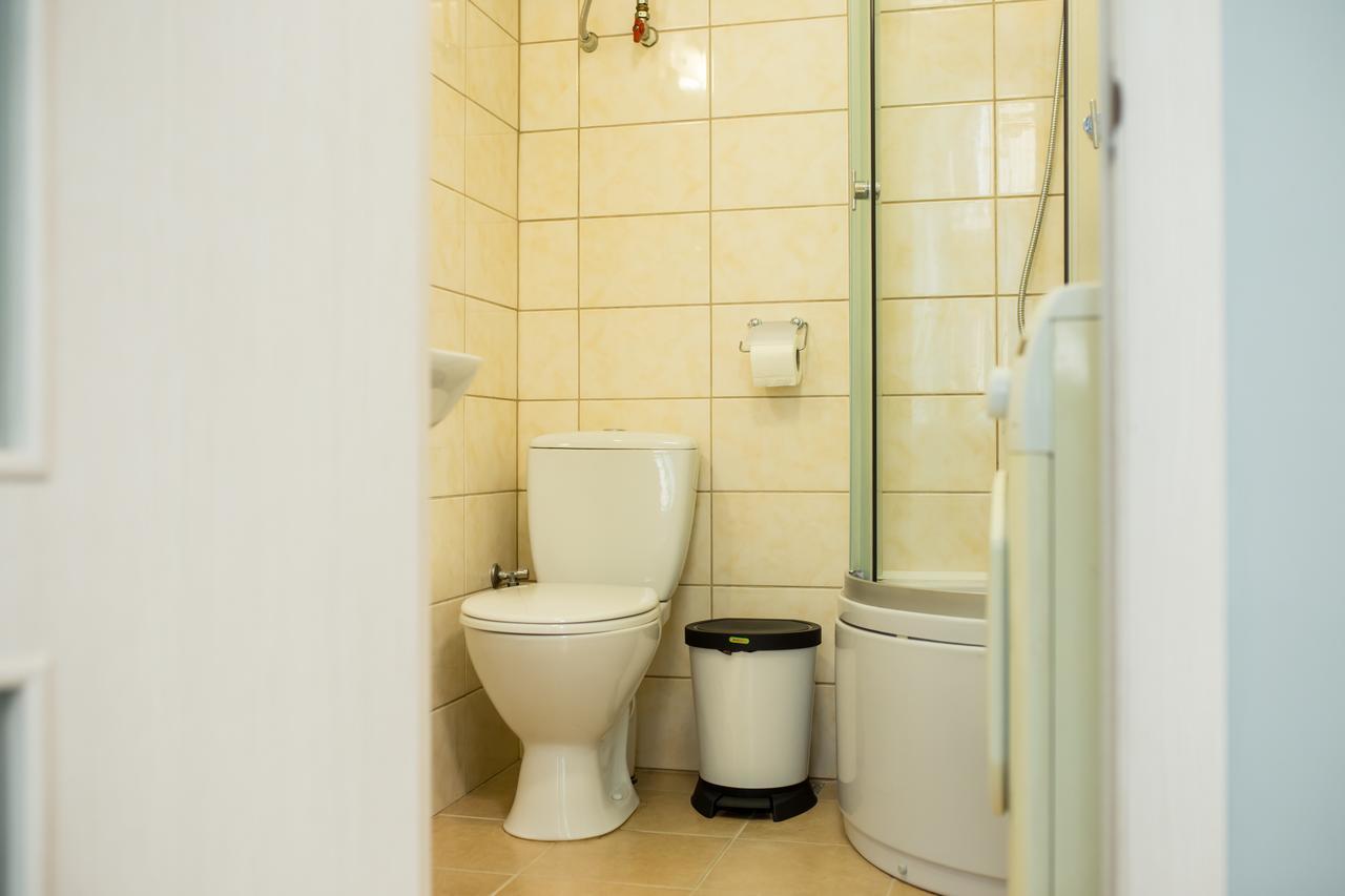 Romantic Apartment In The Center Of Old Львов Экстерьер фото